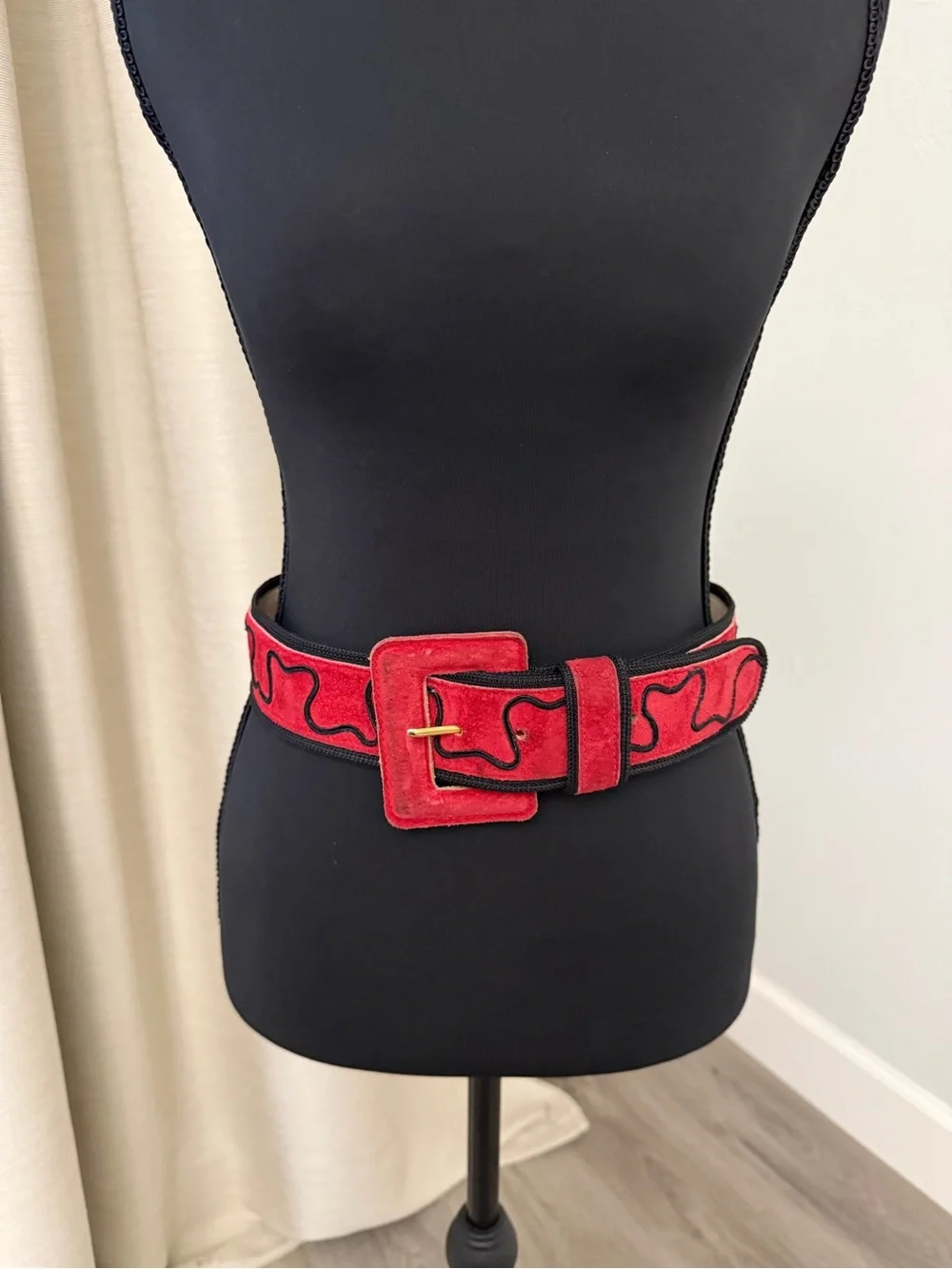 Amanda Smith Genuine Leather Red Suede Belt with Sculpted Black Trim